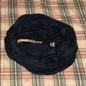 Black Infinity Scarf